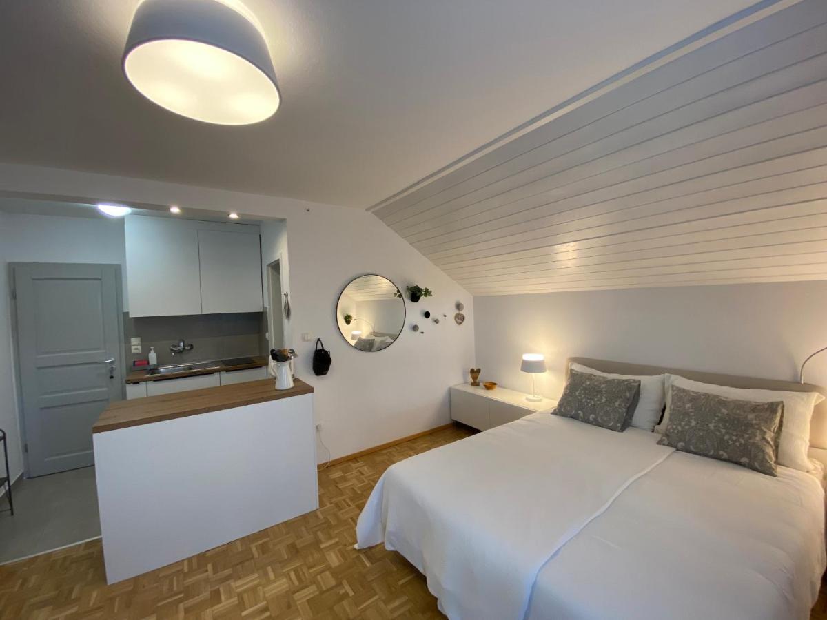Studio Tara With Balcony Μπλεντ Εξωτερικό φωτογραφία
